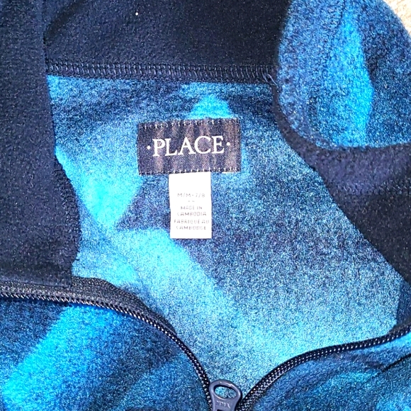 Children's place beautiful blue sweater for boys - Picture 2 of 3